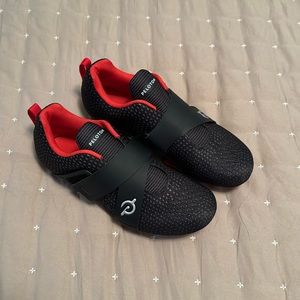 PELOTON ALTOS CYCLING SHOES